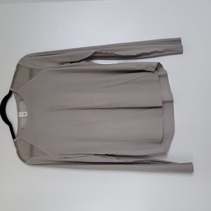 COPY - Flattering Lululemon Top